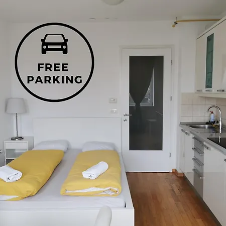 Trnovo Apartment With Free Parking Laibach Exterior foto