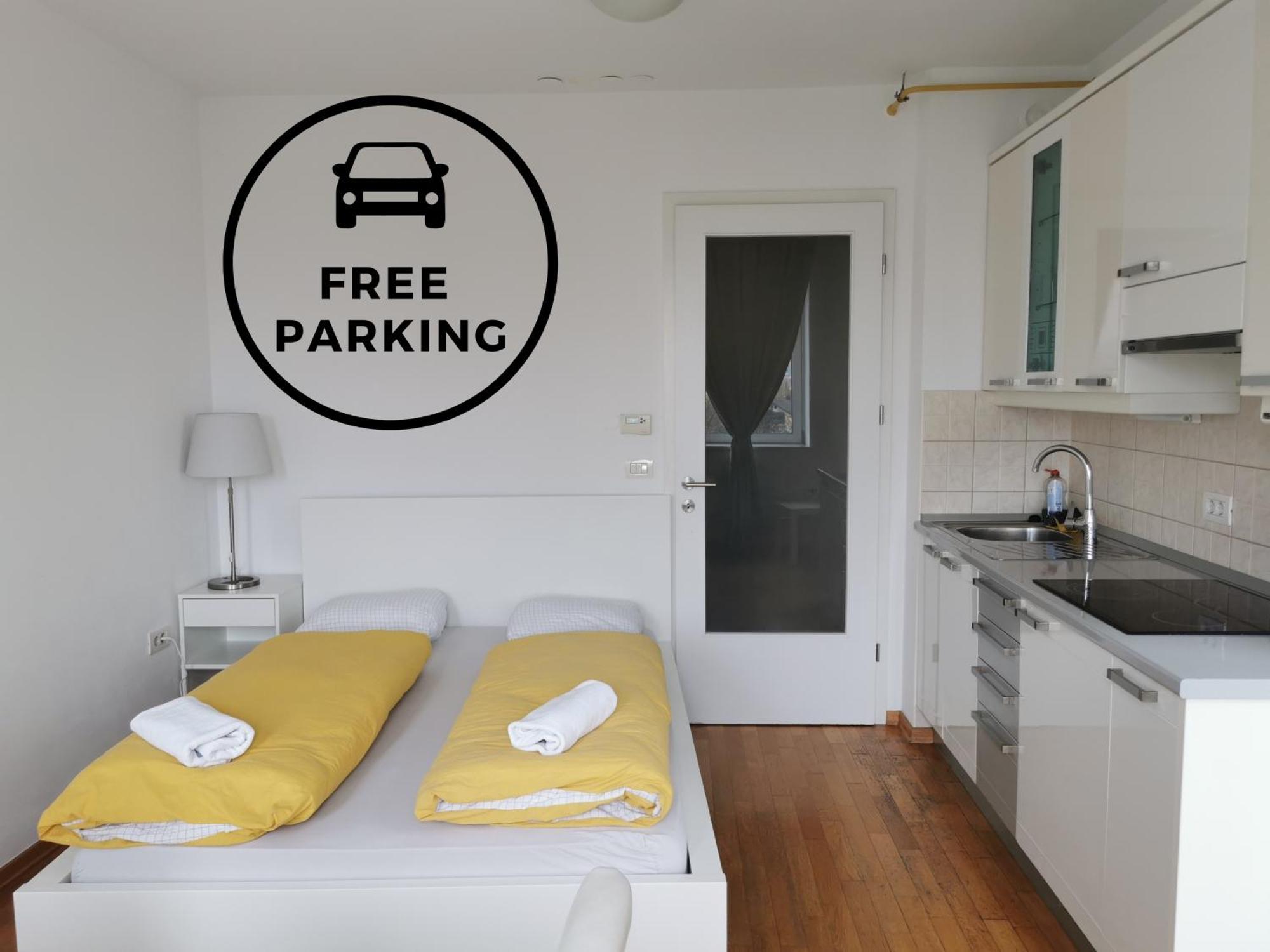 Trnovo With Free Parking Apartment