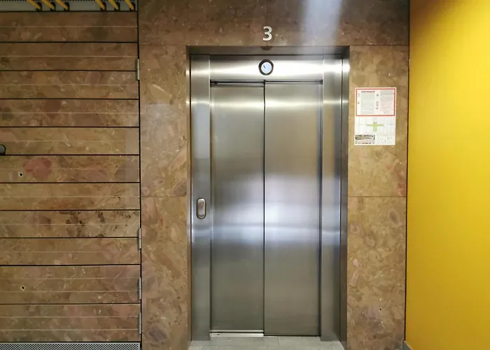 Trnovo Apartment With Free Parking